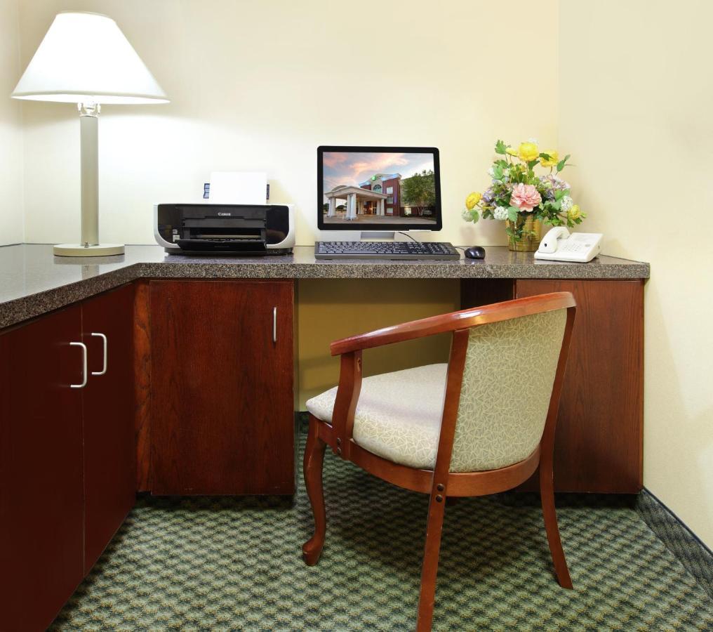 Welcome Suites Fort Smith Εξωτερικό φωτογραφία